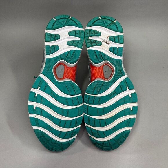 Asics Women's Size 10 Gel-Nimbus 22 Running Shoes‎ - Picture 10 of 12